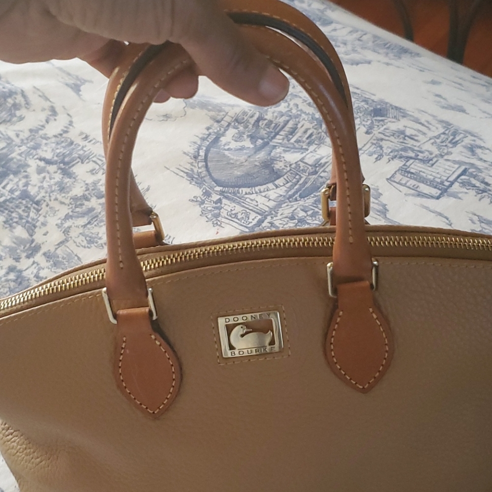 Dooney & Bourke large Pebble satchel